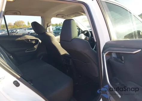 2020 Toyota Rav4 Le z USA, uszkodzony, nr VIN 2T3F1RFV6LC096328